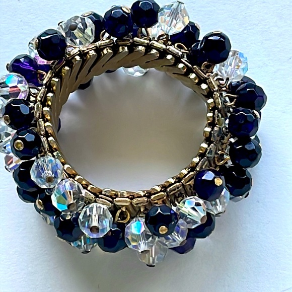 Rare Vintage Made in Japan Aurora Borelis Beaded Cha Cha Stretch Bracelet - Picture 3 of 6